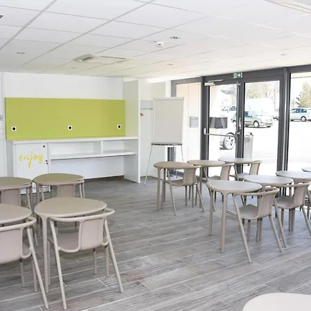 Ibis Budget Langres-2