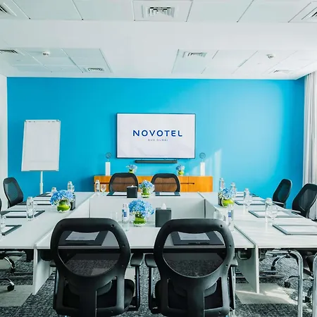 Novotel Bur Dubai - Healthcare City-2