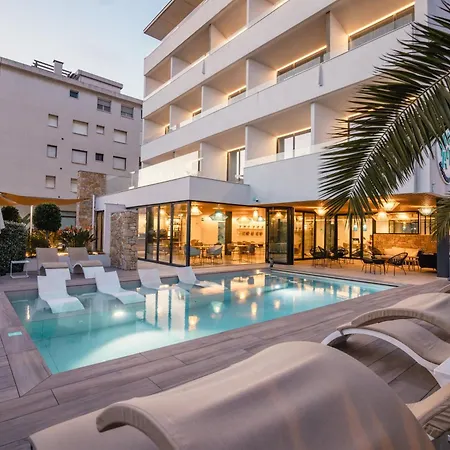 Instants Boutique Hotel (Adults Only)-2