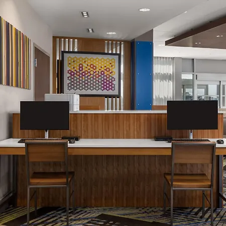 Holiday Inn Express & Suites - Aurora By Ihg-3