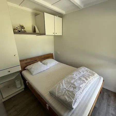 Les Cottages De Leon-3
