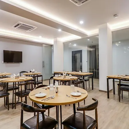 Super Townhouse Jashn-3