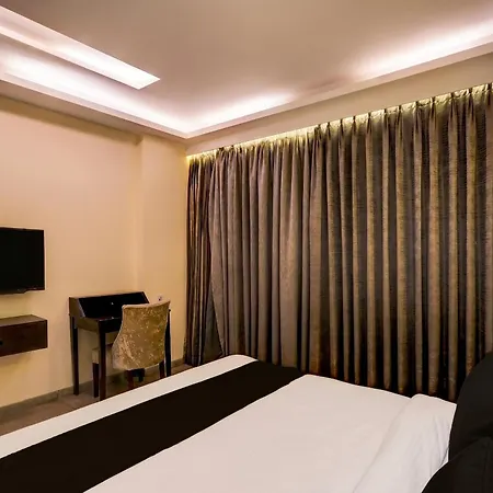 Townhouse Pitampura West Enclave-3