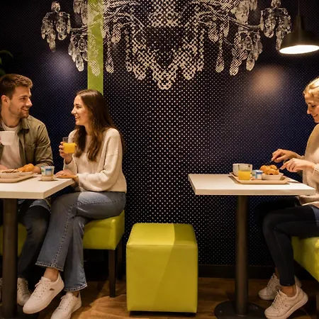 Ibis Budget Bordeaux Centre Meriadeck-2