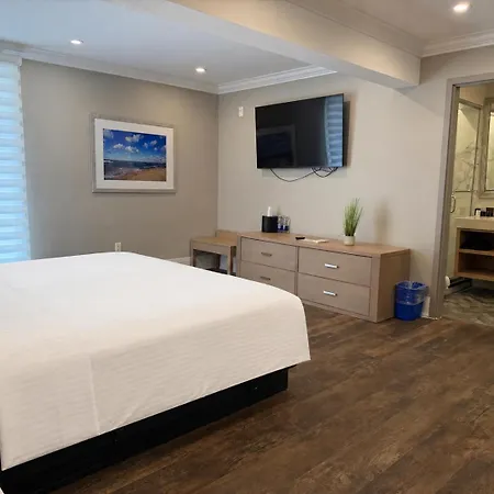 Colonial Hotel & Suites-2