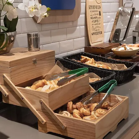 Holiday Inn Express - Munich North By Ihg-3