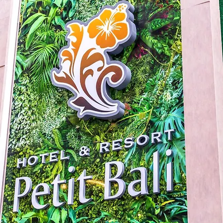 Petit Bali Forest Shinjuku SanchōMe-3