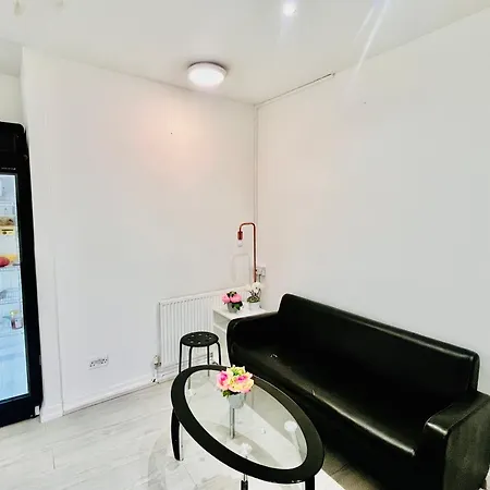 Y2 Rest House Ltd-2