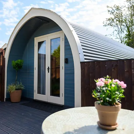 Shenstone Lodge-2