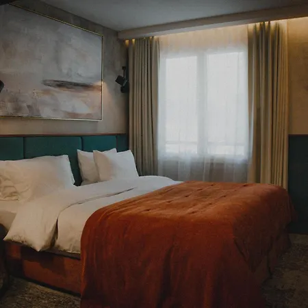 Unique Boutique Hotel Antibes Juan-Les-Pins-3