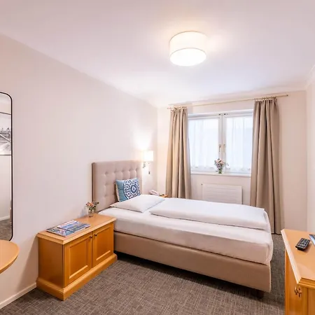 Altstadthotel Wolf-Dietrich-3
