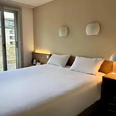 Campanile Paris 12 - Bercy Village-3
