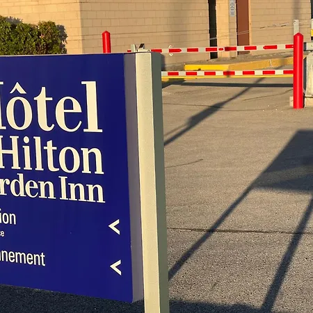 Hilton Garden Inn Montreal Airport-2