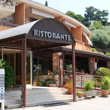 Hotel Ristorante Il Gabbiano-3