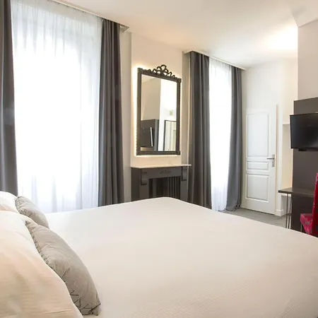 Hôtel Voltaire Opéra-2