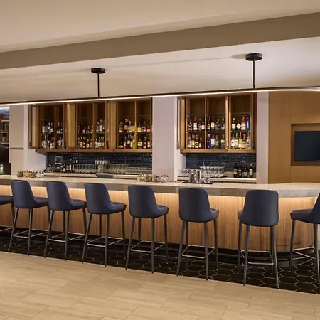 Sheraton Philadelphia University City Hotel-2