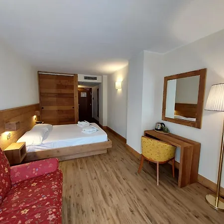 Hotel Cristallo-2