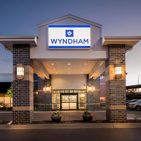 Wyndham Bloomington - Mall Of America-2