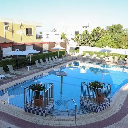 Senator Hotel Apartments - Adults Only-3