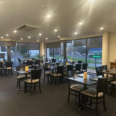Best Western Ellerslie International Hotel-3