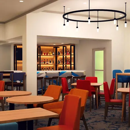 Hilton Garden Inn Houston/The Woodlands-3