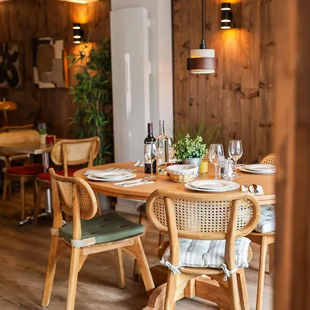 Hotel - Restaurant Atlantide-3