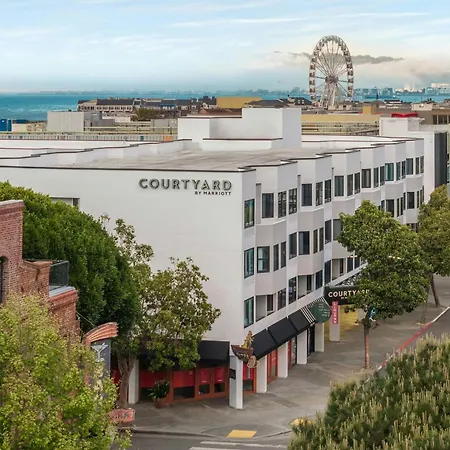 Courtyard By Marriott Fishermans Wharf-2