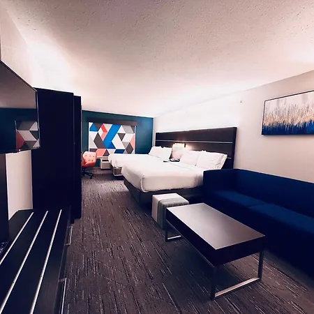 Holiday Inn Express Hotel & Suites Chester By Ihg-2