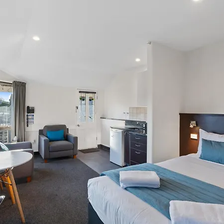 Ashford Motor Lodge-2