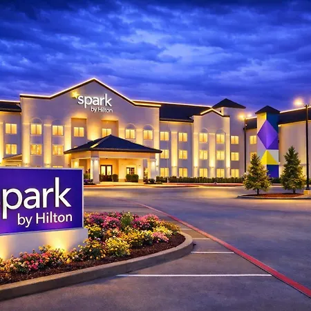 Spark By Hilton Stafford Sugar Land-3