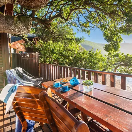 Under Milkwood Resort-2