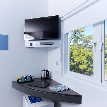 Ibis Budget Perth Airport-3