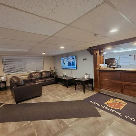 Super 8 By Wyndham Henderson North East Denver-3