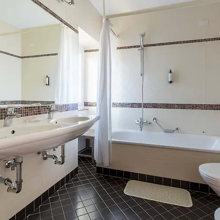 Hotel Aquila-2