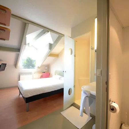 Ibis Budget Brive La Gaillarde-3