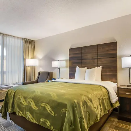 Quality Inn Suwanee I-85-3