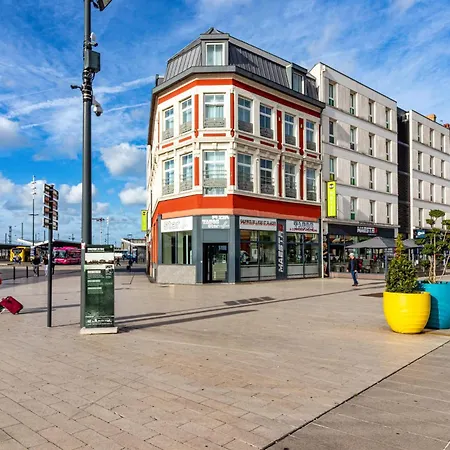 B&B HOTEL Dunkerque Centre Gare-3