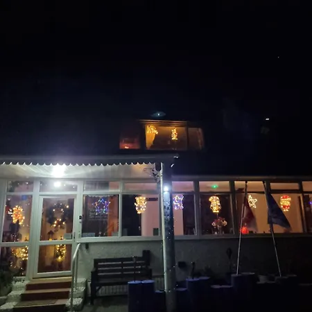 Trevarrian Lodge-2