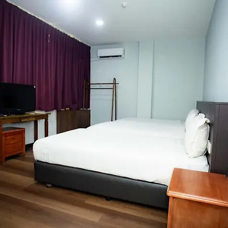 Prince Hotel-2