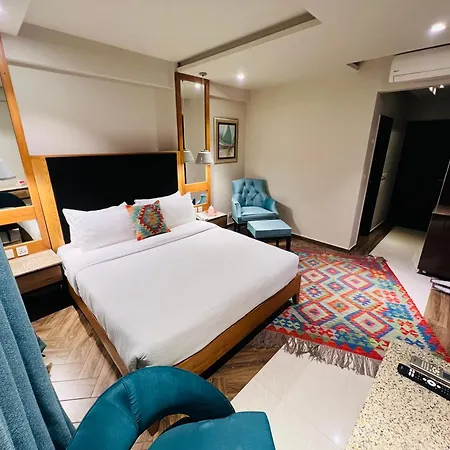 Lahore Continental Hotel-3