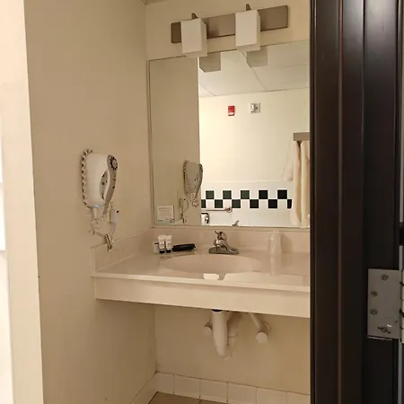 Americinn By Wyndham Belle Fourche-2