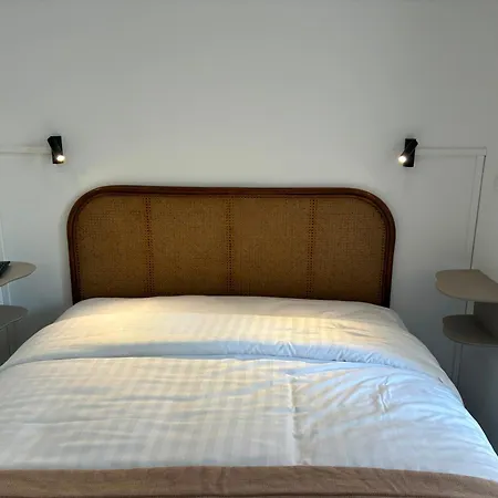 Hotel De Provence-3