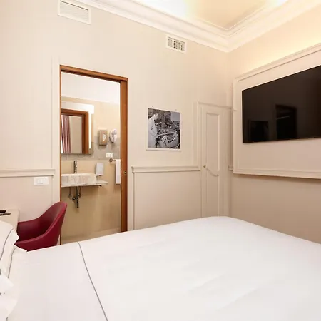 Golden Tulip Rome Piram-3