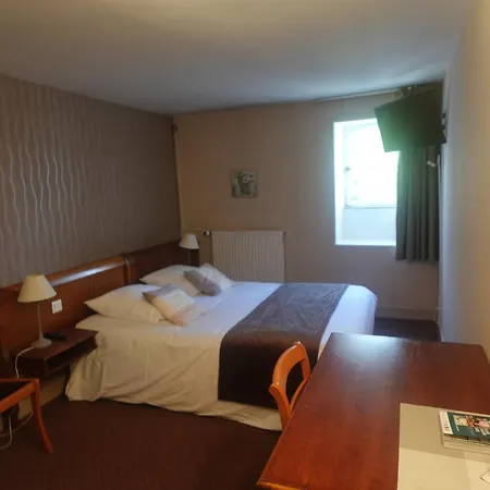 Cit'Hotel Avallon Vauban-3