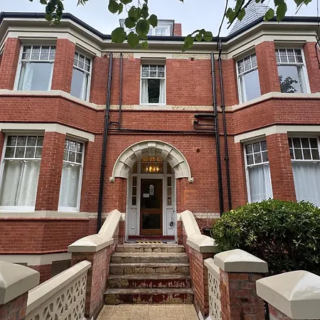 Charlie Hotel-3