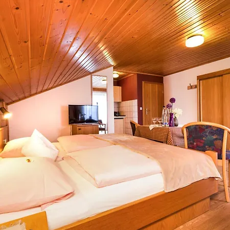 Genusshotel Hohenbogen GARNI-3