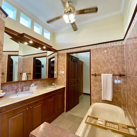 Bali Emerald Villas-2