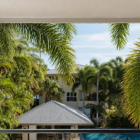 Cayman Villas Port Douglas-2