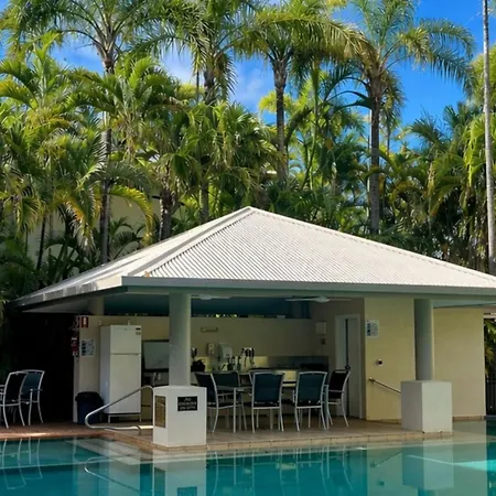 Cayman Villas Port Douglas-3
