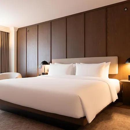 Metcalfe Hotel Montreal By Gray Collection-3